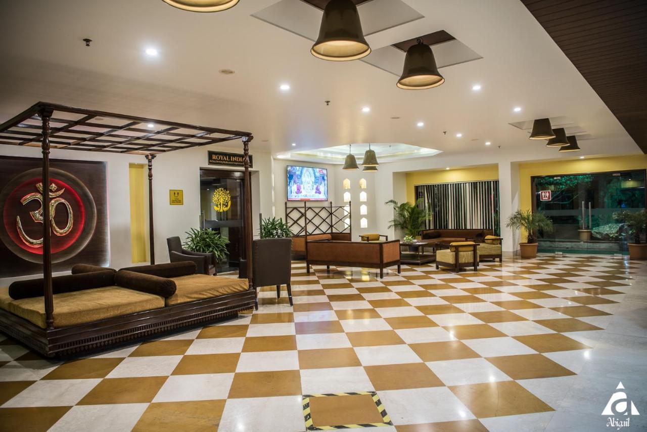 Hotel Abigail Goradia's Shirdi Exterior foto