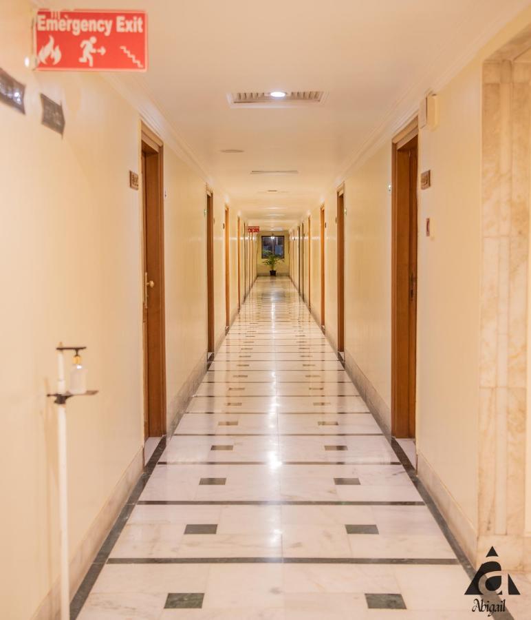 Hotel Abigail Goradia's Shirdi Exterior foto